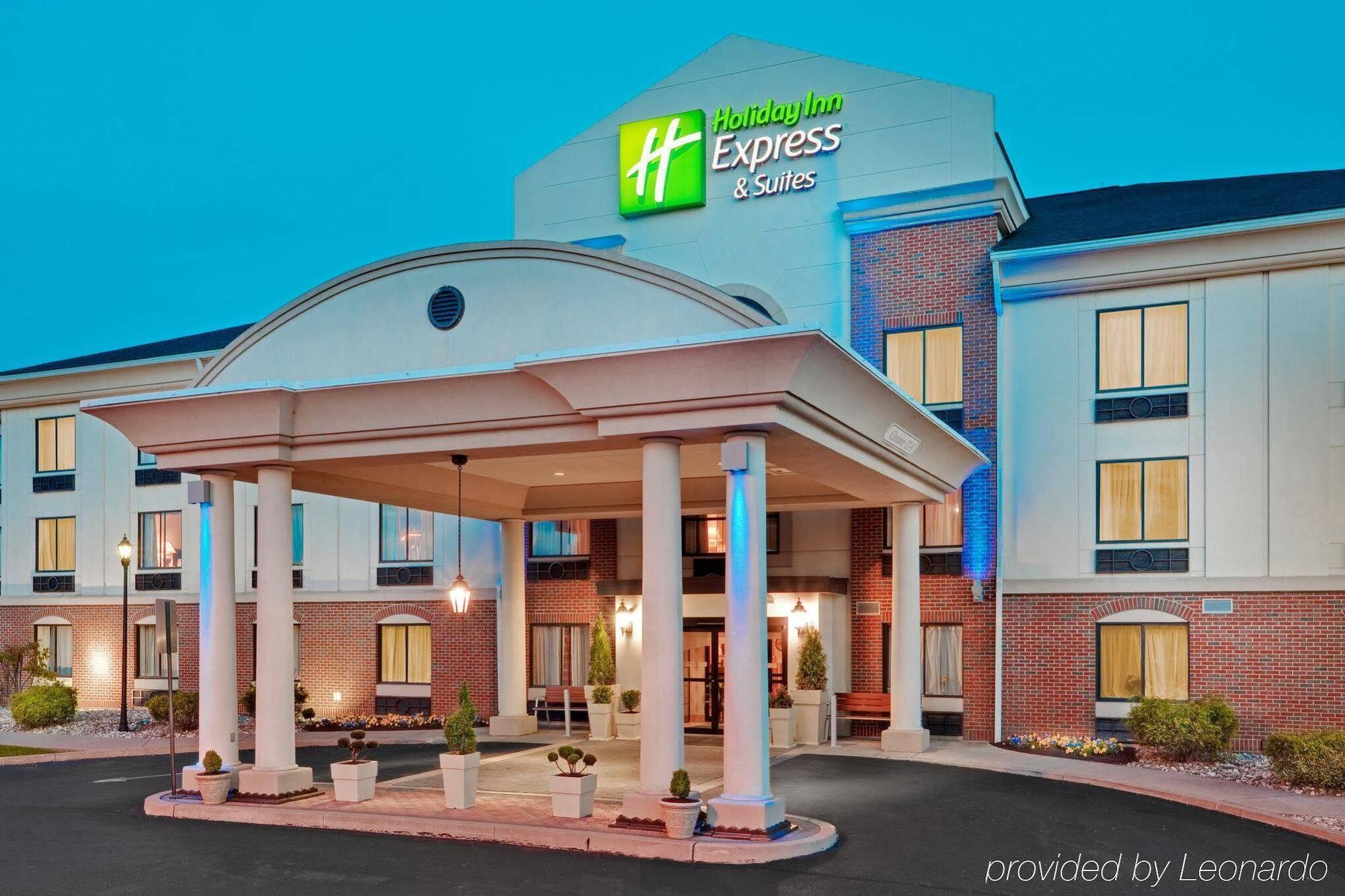 Holiday Inn Express Hotel & Suites Easton, An Ihg Hotel Exterior foto
